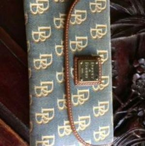 Dooney and Burke medium wallet